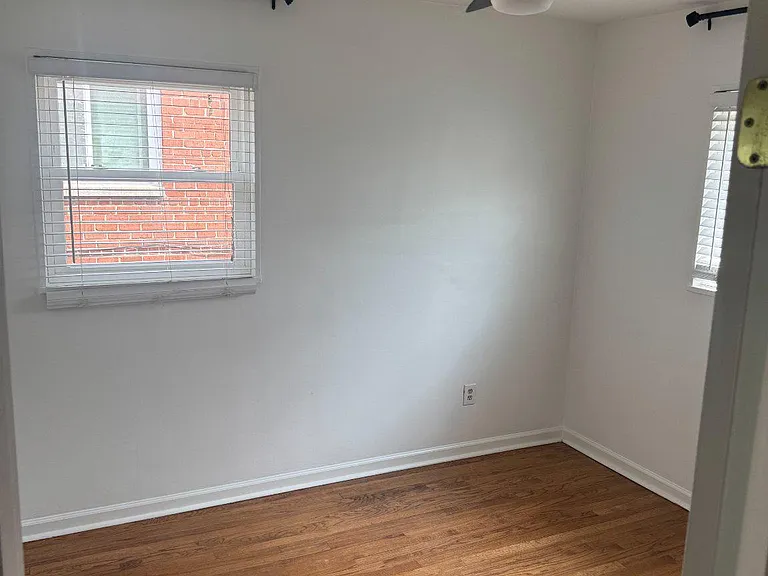 5296 Chillum Pl NE — Photo 13