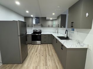 15 Eastman Dr, Brampton, ON L6X5S6