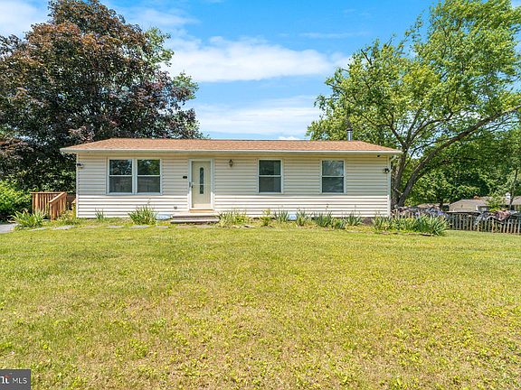4th image of 1722 Antler Ln