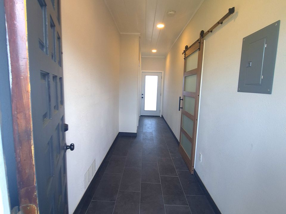 1st image of 2190 Zarazen Ave