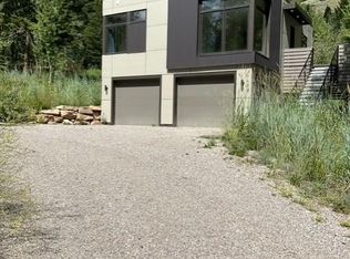 1420 N Fenn Dr, Wilson, WY 83014