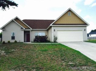 432 Scipio Ct, Hope Mills, NC 28348