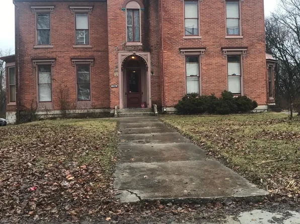 736 E High St APT 3, Springfield, OH 45505