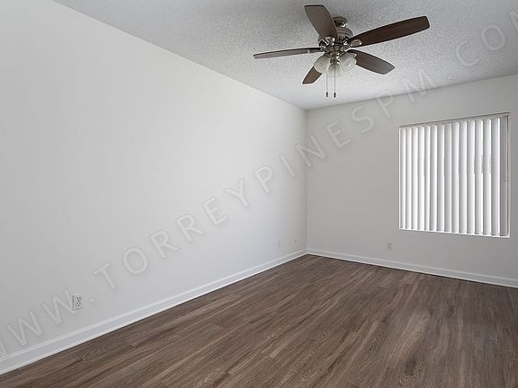 5th image of 2150 Thomas Ave #12