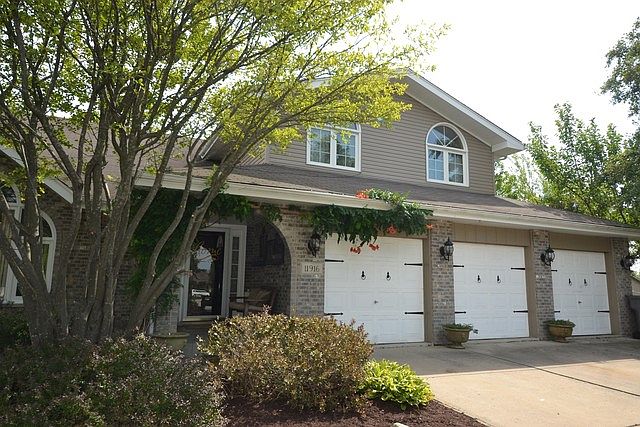 1st image of 11916 Lissfannon Ct