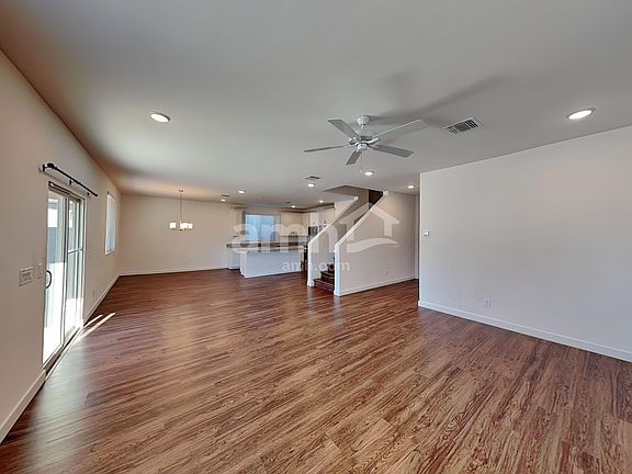 5th image of 4308 S 105th Dr