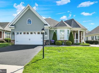 9 Fox Chase Ln, Oley, PA 19547