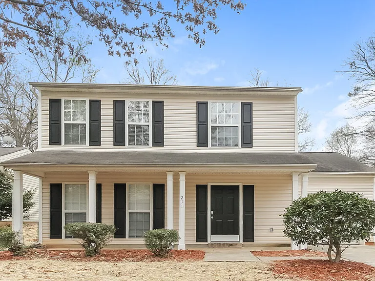 211 Winding Canyon Dr — Photo 4