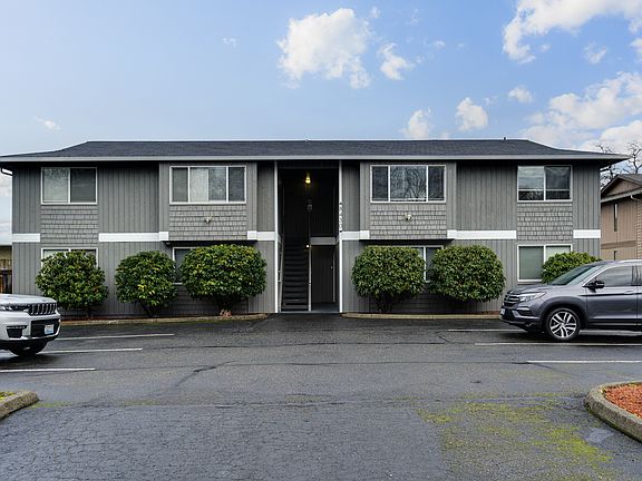 4th image of 8430 S 266th St #D