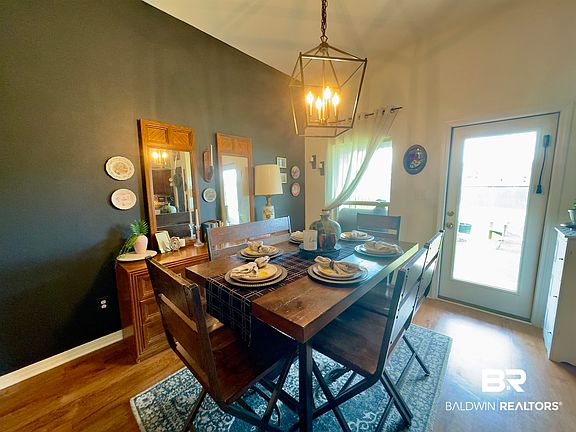 3rd image of 10204 Heartwood Ct