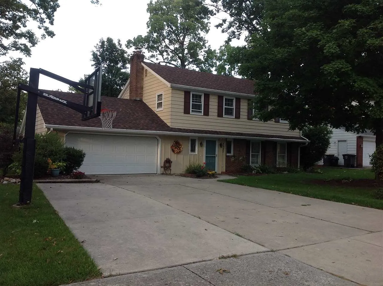 4327 Tamarack Dr photo 1