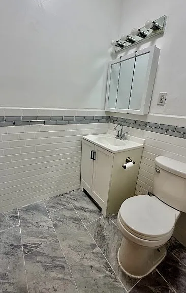 1238 Fulton Ave #2 — Photo 12