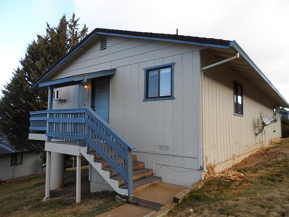 3rd image of 801 Sierra Vista Way APT 17