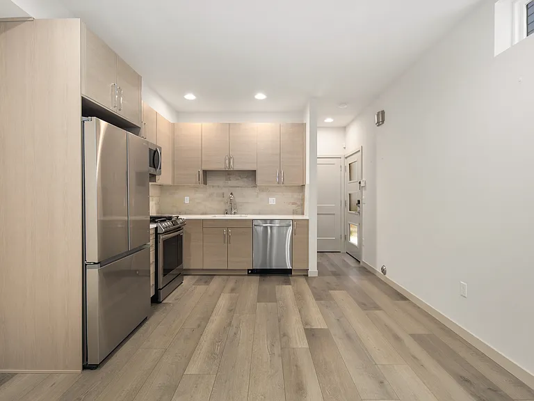 1123 18th Ave #C — Photo 8