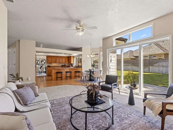 10251 W Cranberry Ct, Boise, ID 83704