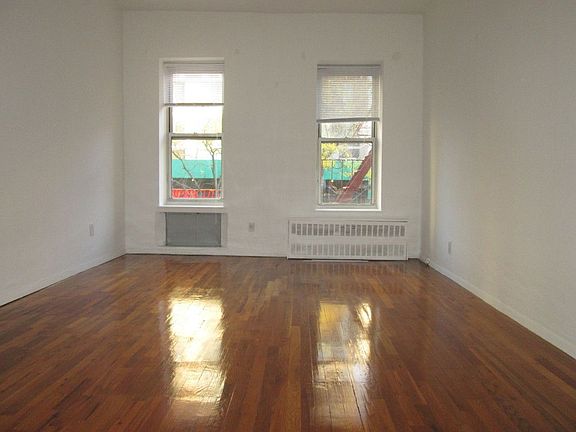 5th image of 1627 2nd Ave APT 2B