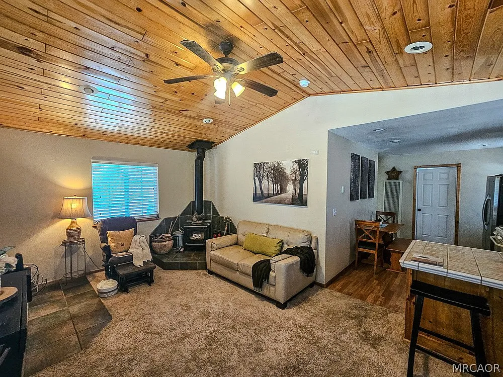 2 bed, 1.0 bath, 720 sqft, $1,650 — Photo 4