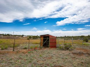5620 Velvet Valley Ln, Flagstaff, AZ 86004