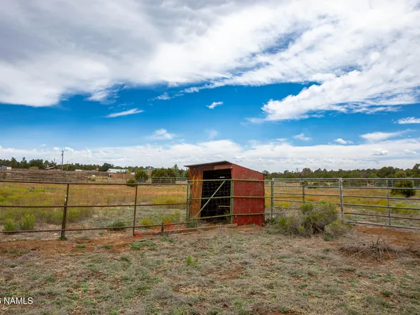 5620 Velvet Valley Ln, Flagstaff, AZ 86004