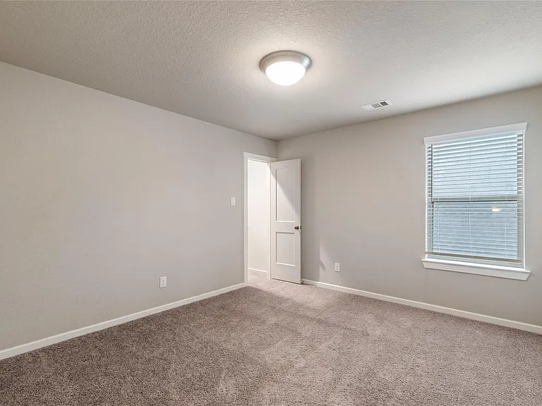 4702 Primrose Valley Ln — Photo 25