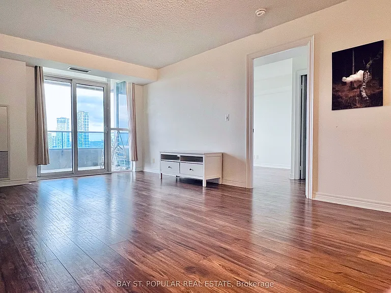 33 Cox Blvd #1225 — Photo 6