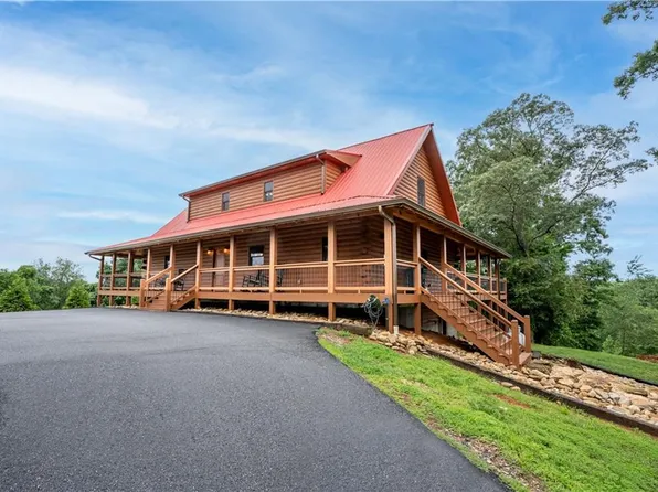 4160 Simpson Rd, Gainesville, GA 30507
