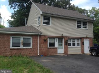 102 Spruce St #B, Delran, NJ 08075