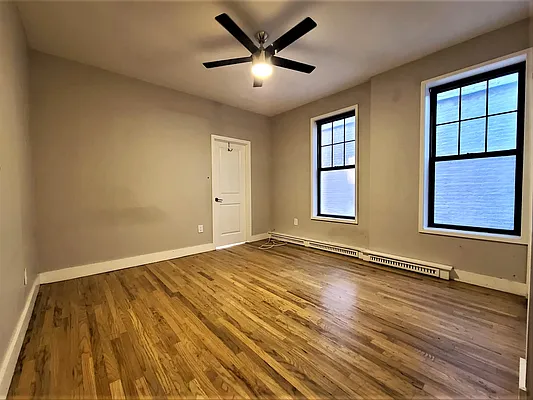 Rented by Oxford Property Group | media 4