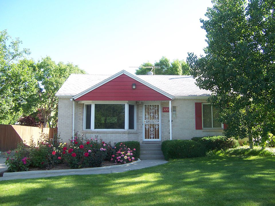 1st image of 3233 E Kenton Dr