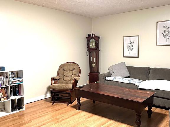 4th image of 6412 Willet Rd