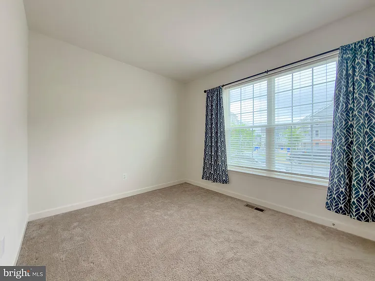 306 Buckeye Cir — Photo 49