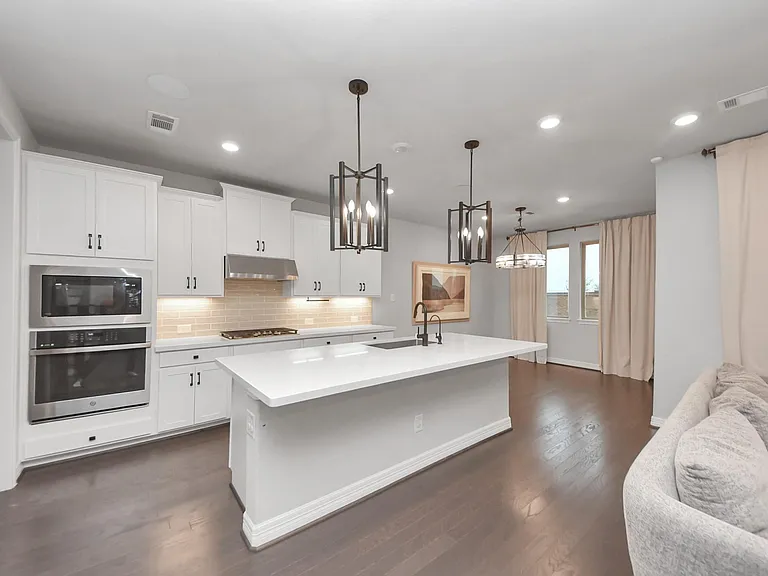 108 Summer Pool Ct — Photo 8