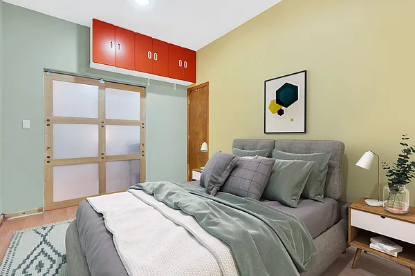 Rented by Compass | media 10