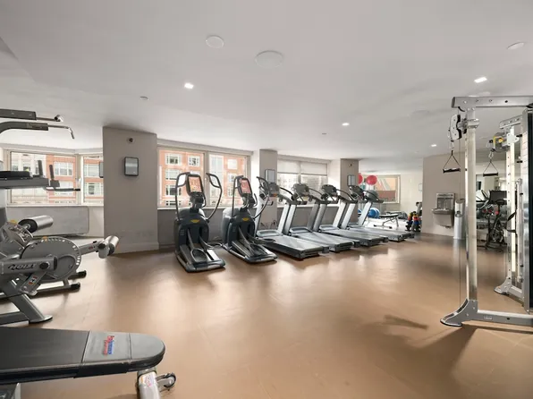 201 East 86th Street image 6 of 15