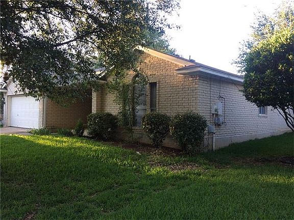 3rd image of 3208 Grasshopper Dr