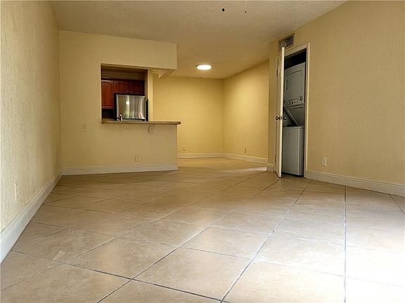 5th image of 10922 Royal Palm Blvd #10922