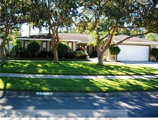 Home for Sale in St Petersburg, FL $289,900