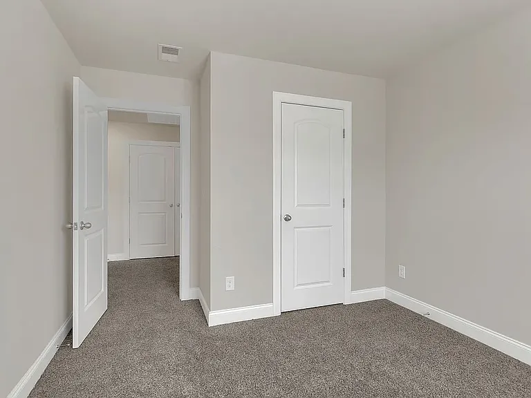 4537 Skywood Ln — Photo 16