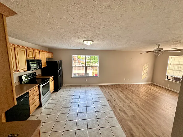 11511 Riverview Ct #4 — Photo 1