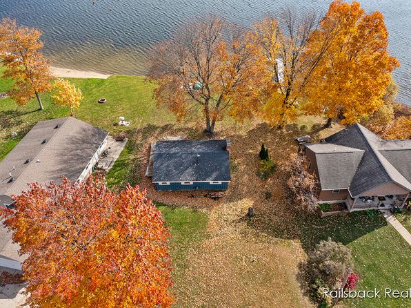 Waterfront - Sand Lake MI Waterfront Homes For Sale - 5 Homes | Zillow