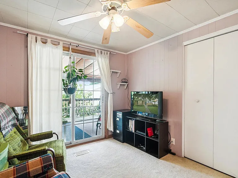 4900 Woodlyn Dr — Photo 8