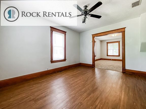 4th image of 306 E 6th Ave