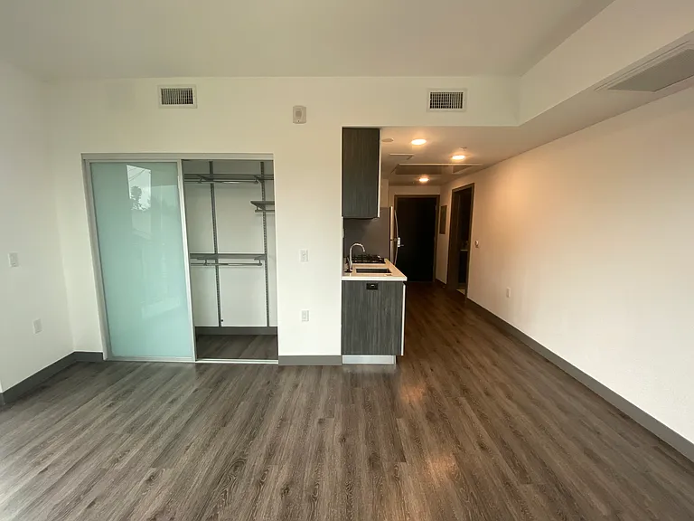 11400 Culver Blvd #30 — Photo 4