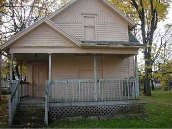 1st image of 1209 W Saginaw St