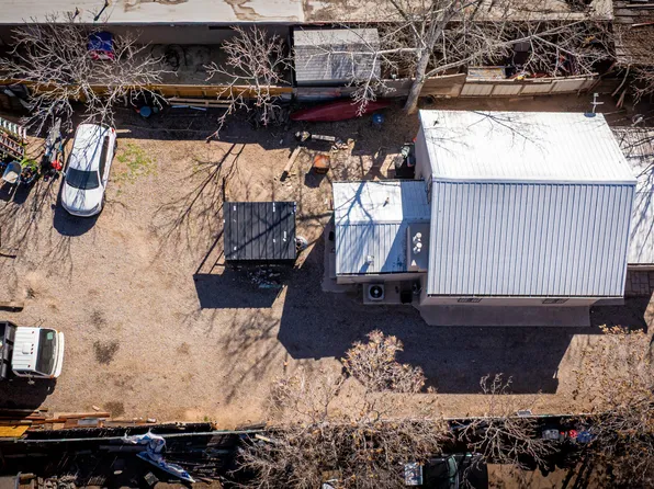 1808 William St SE, Albuquerque, NM 87102