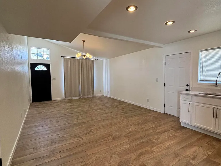 9101 Lacebark Elm Dr — Photo 3