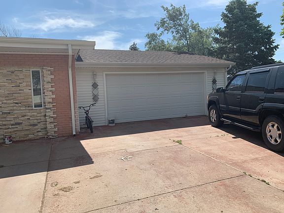 3rd image of 1008 Harris Ave