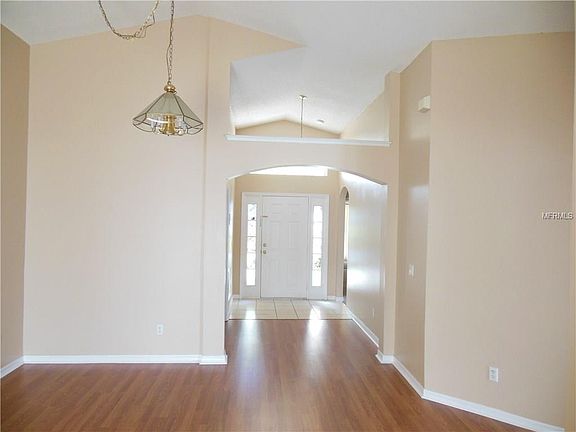 2nd image of 1197 Singleton Cir