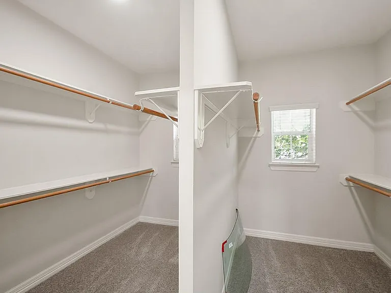 4119 Pembrooke Way — Photo 14