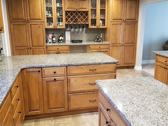 3rd image of 12248 Craven Ave